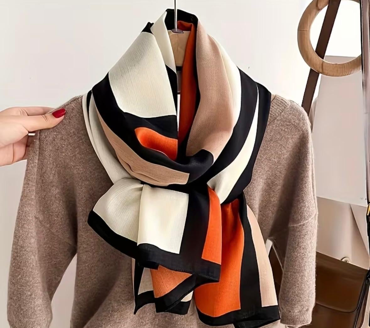 Geometric scarf