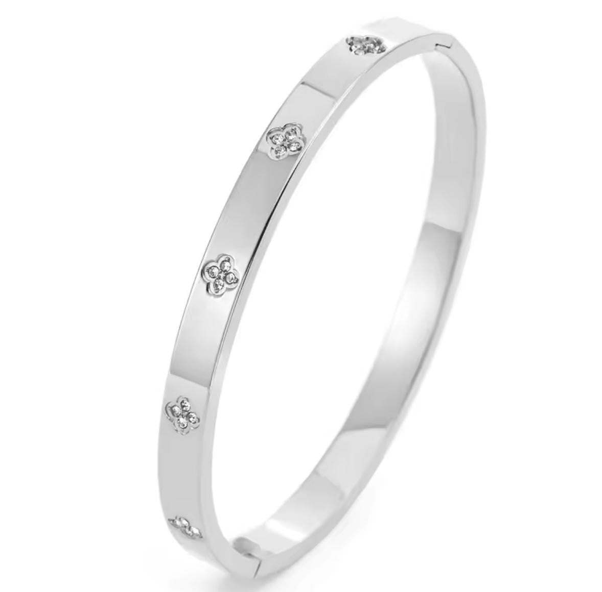 The Royal Bangle